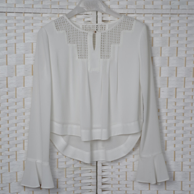 Hollow Lace Casual White Chiffon Blouse Long Sleeves For Young Ladies