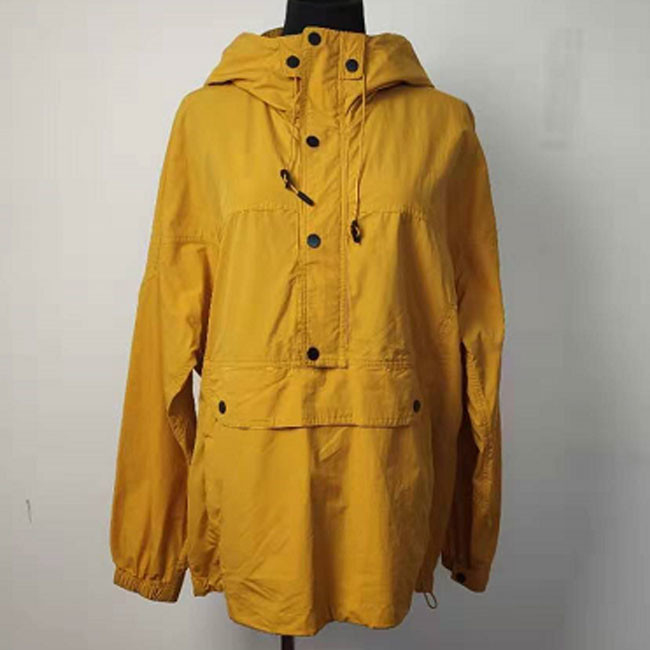 Eco Friendly Sustainable Athletic Wear , Outdoor Half Zip Windbreaker