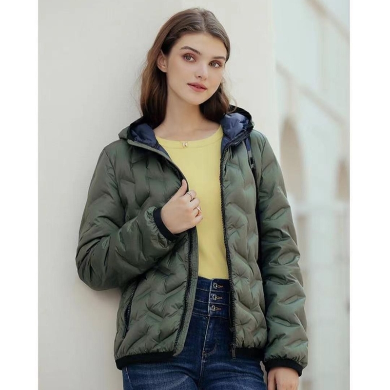 Fluorescent Green Sustainable Padded Down Jacket 100% Polyester Fiber